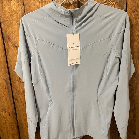 Lululemon Mist Over Windbreaker Size 8 - Picture 1 of 4